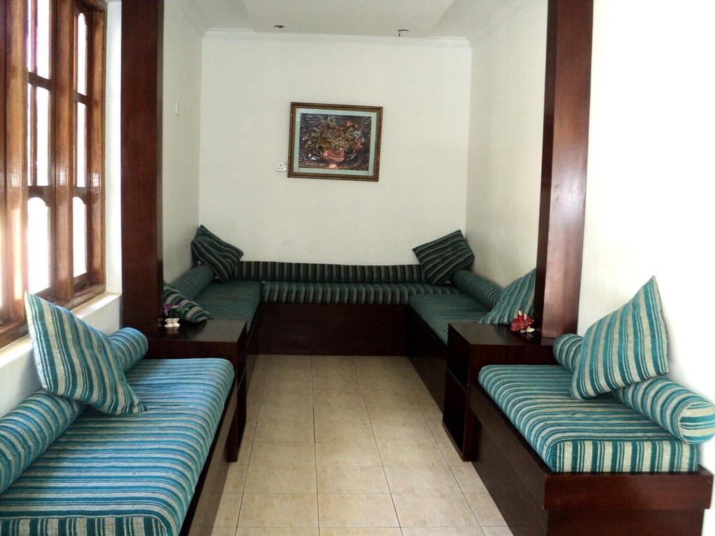 Sea Lotus Park Hotell Trincomalee Exteriör bild